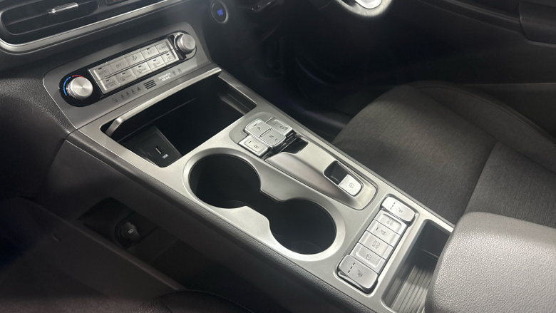 Hyundai KONA 100kW Premium 39kWh 5dr Auto Electric Hatchback